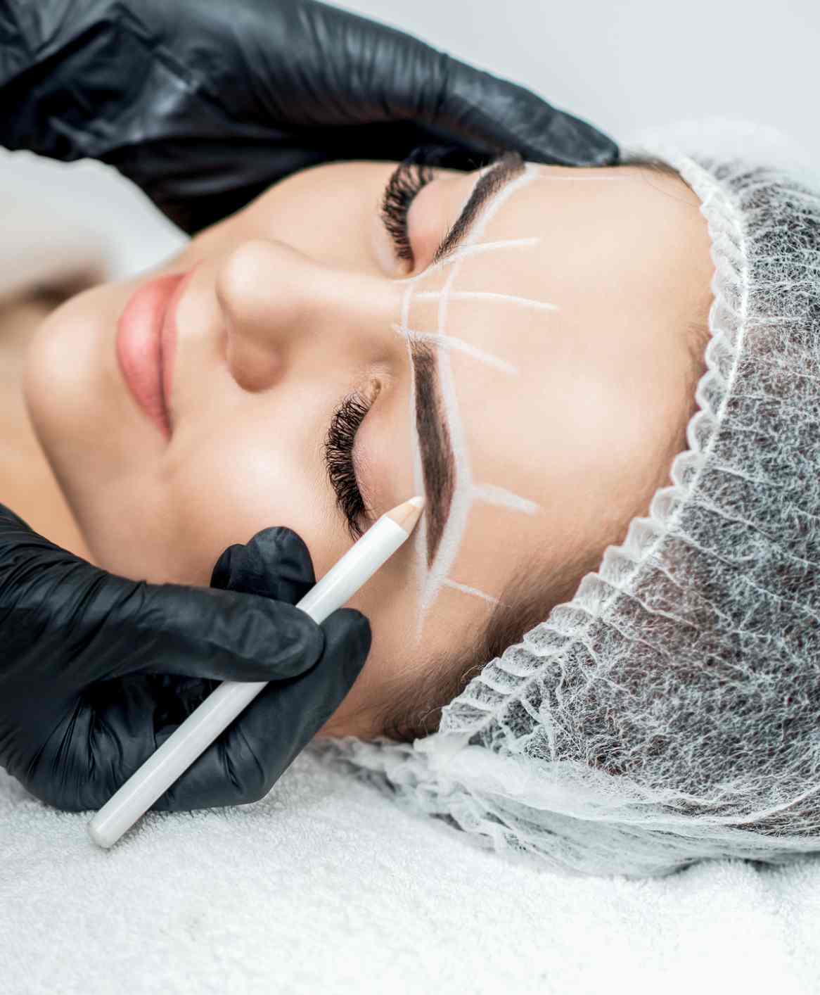 Correction sourcils Correction sourcils
